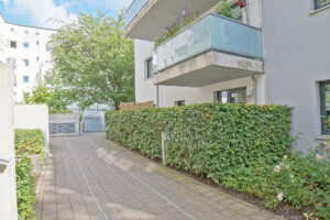 Ansicht Terrasse und Fassade
