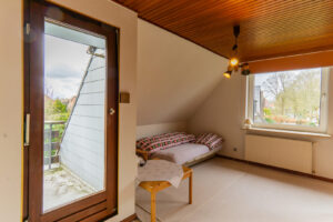 Schlafzimmer DG