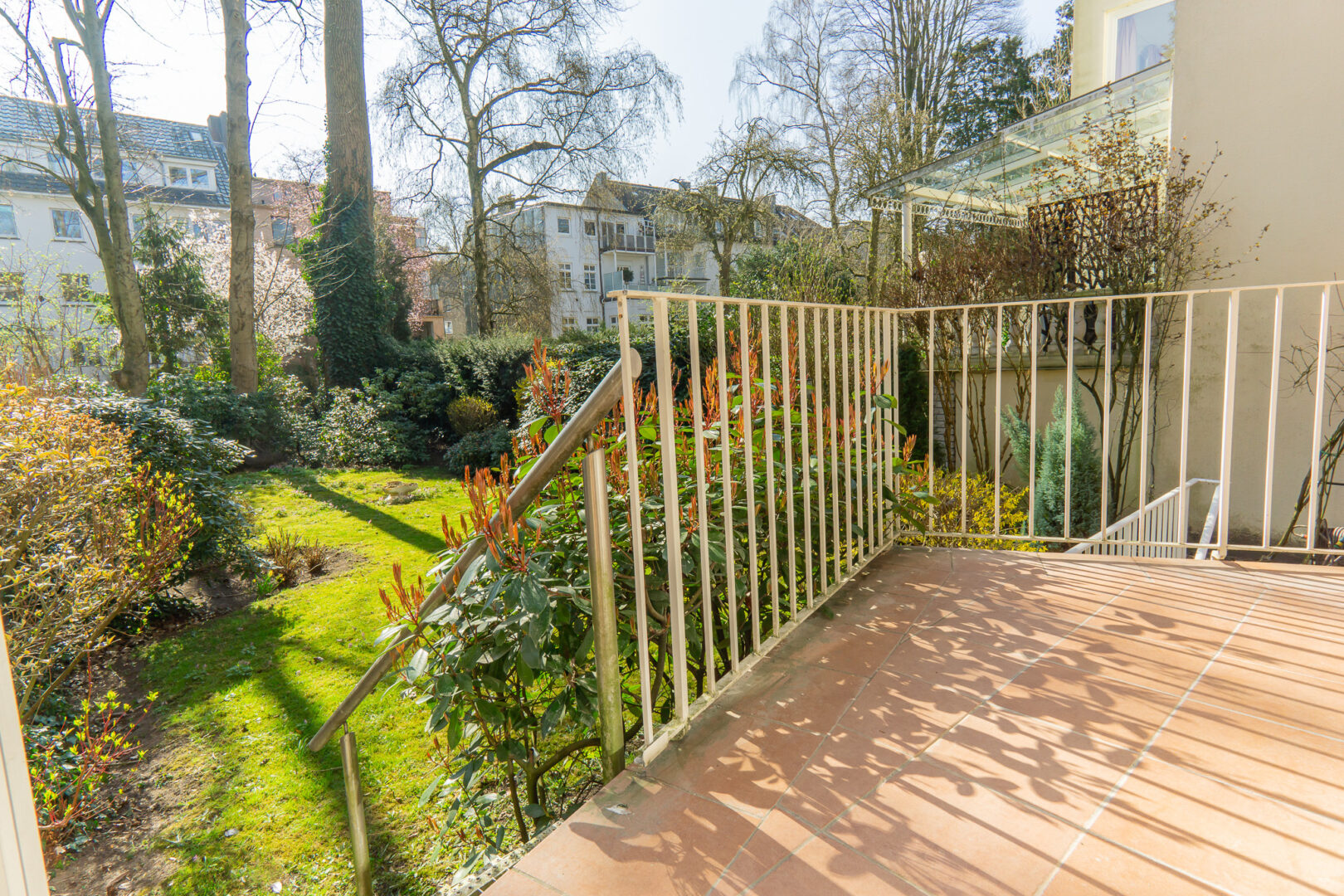 Zugang vom Balkon in den Garten